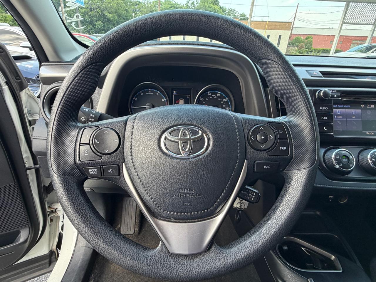 Toyota RAV4  2017