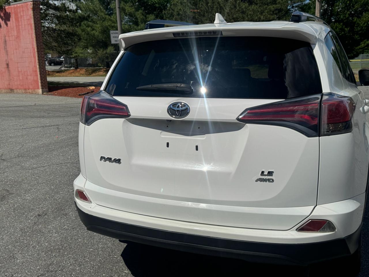 Toyota RAV4  2017