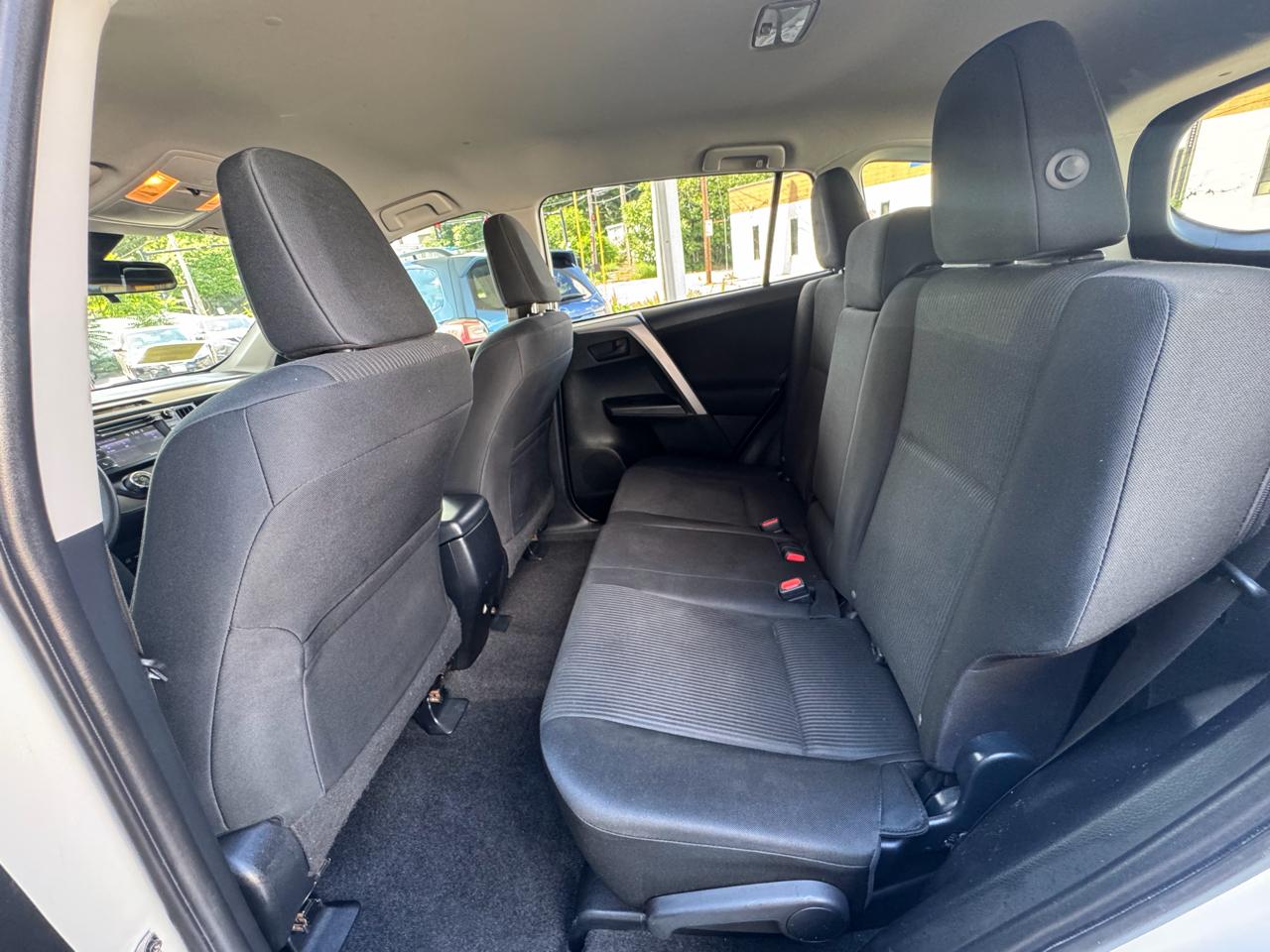 Toyota RAV4  2017