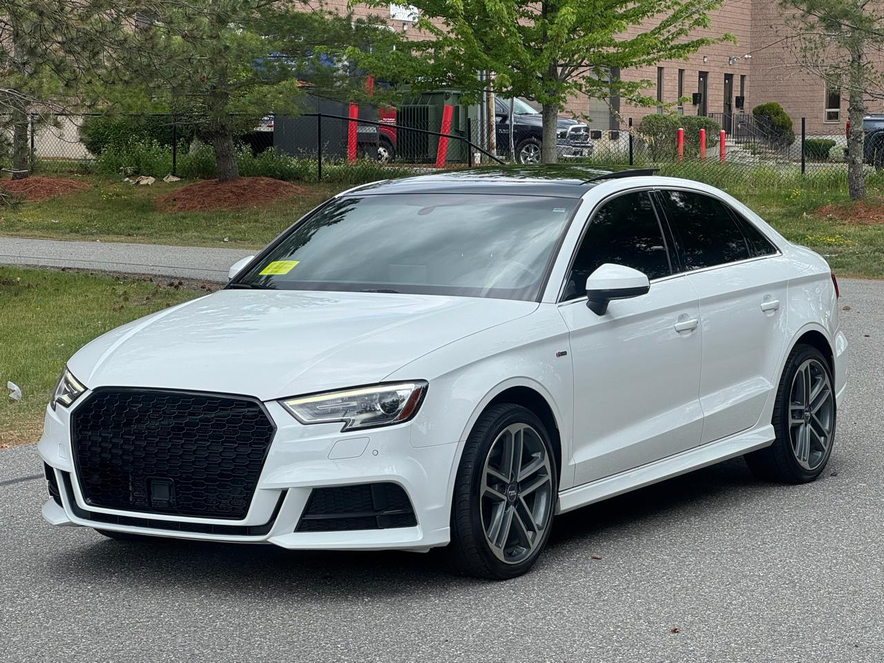 Audi A3 Sedan 2.0 TFSI Tech Premium Plus quattro AWD 2018