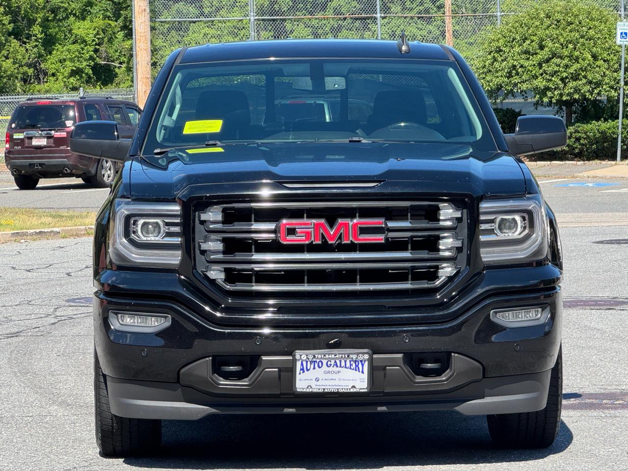 GMC Sierra 1500 4WD Crew Cab 143.5" SLT 2018
