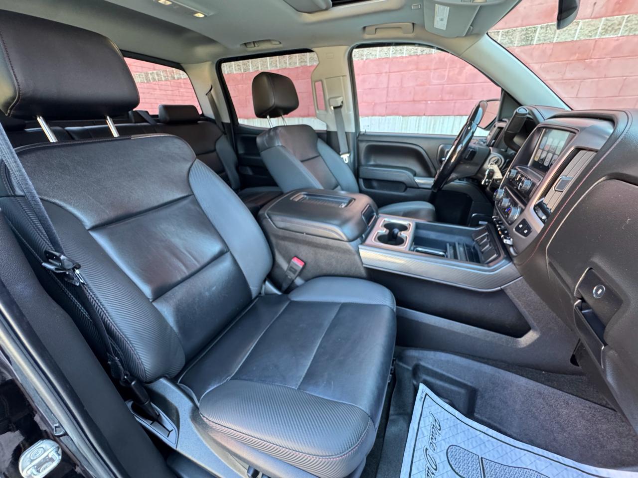 GMC Sierra 1500 4WD Crew Cab 143.5" SLT 2018