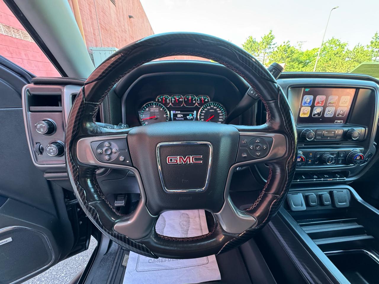 GMC Sierra 1500 4WD Crew Cab 143.5" SLT 2018