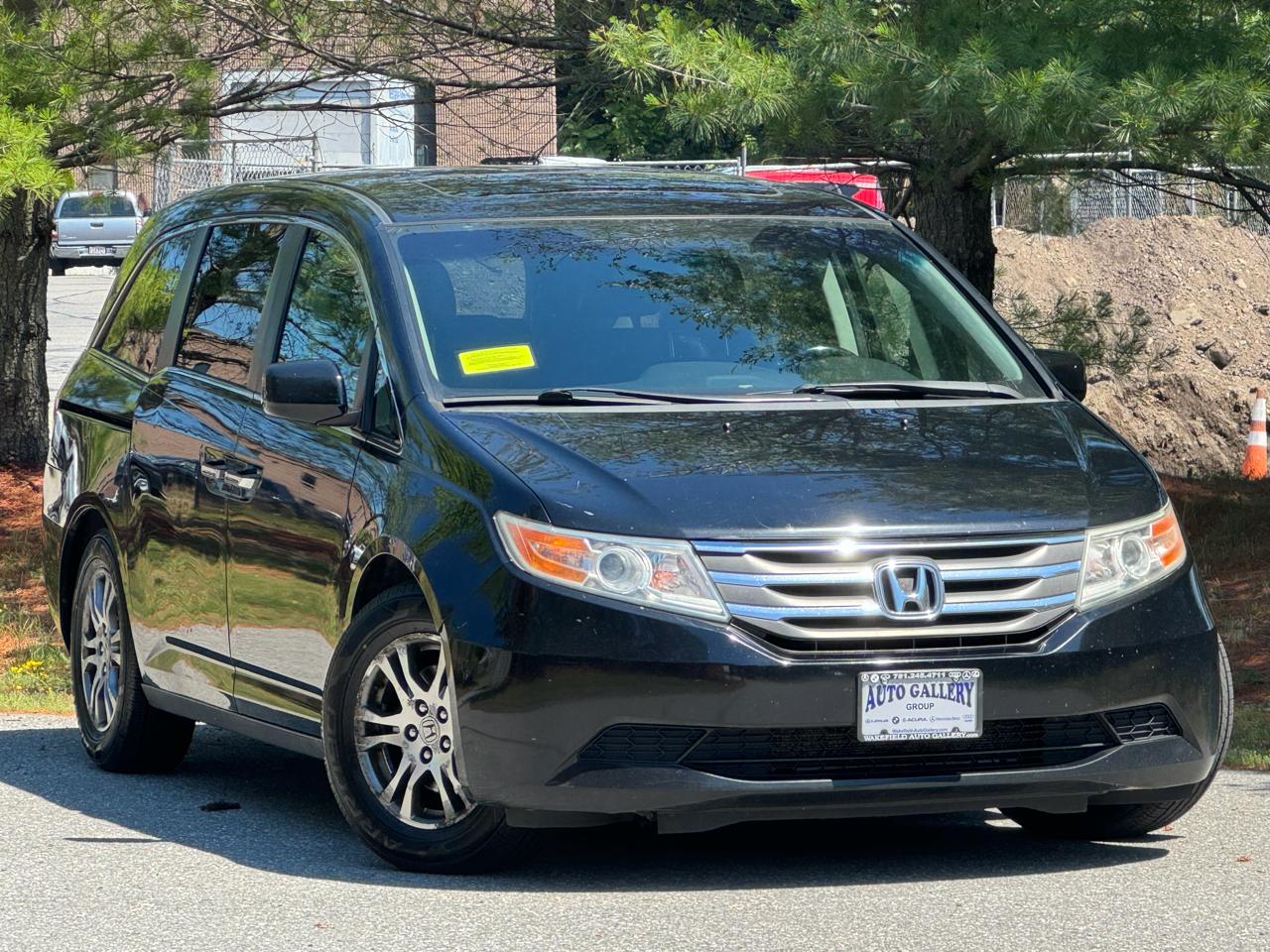 2012 Honda Odyssey 5dr EX-L w/RES  DVD  Entertainment