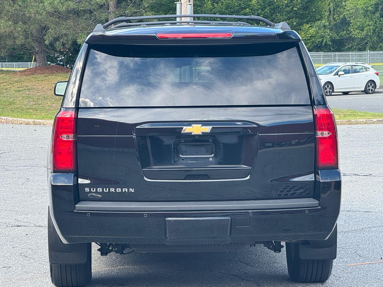 Chevrolet Suburban  2018