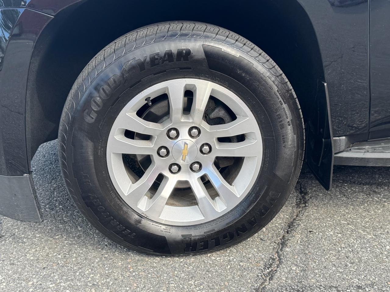 Chevrolet Suburban  2018