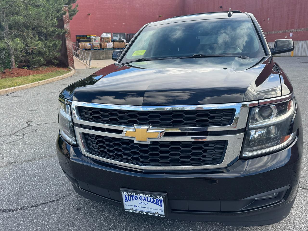 Chevrolet Suburban  2018