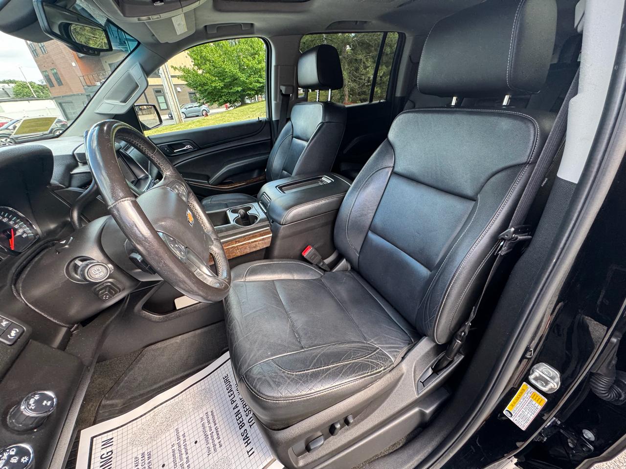 Chevrolet Suburban  2018