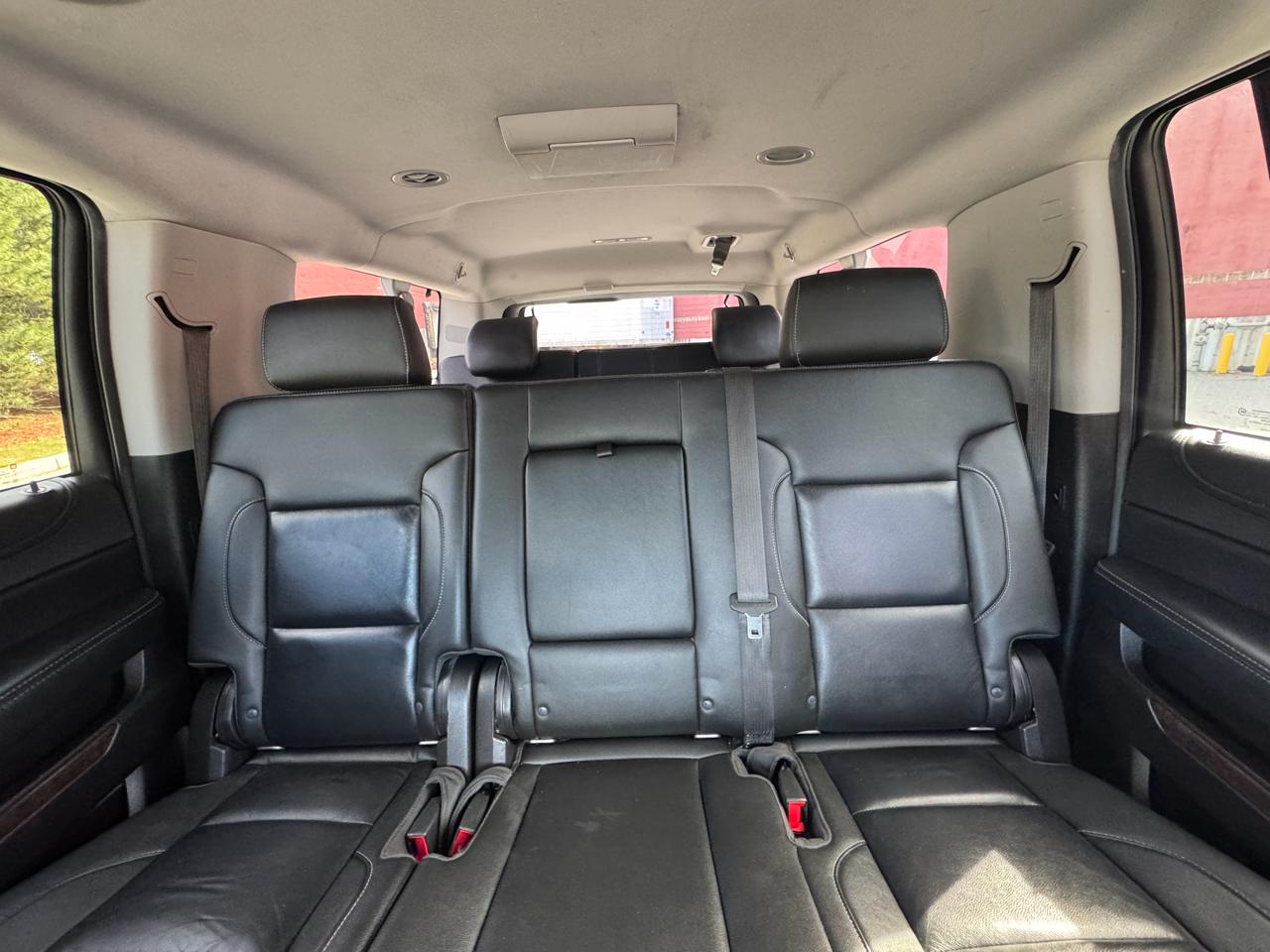 Chevrolet Suburban  2018
