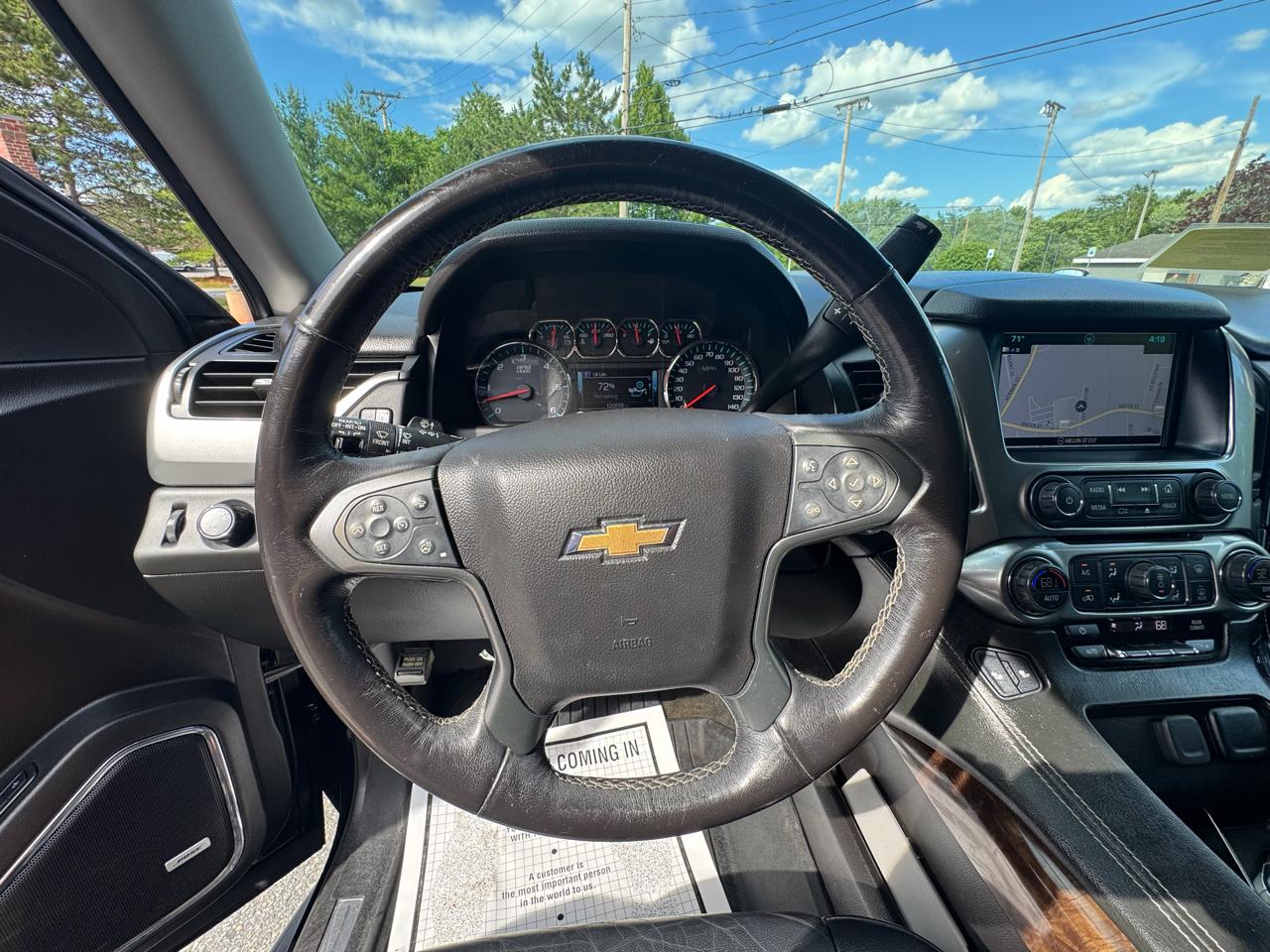 Chevrolet Suburban  2018
