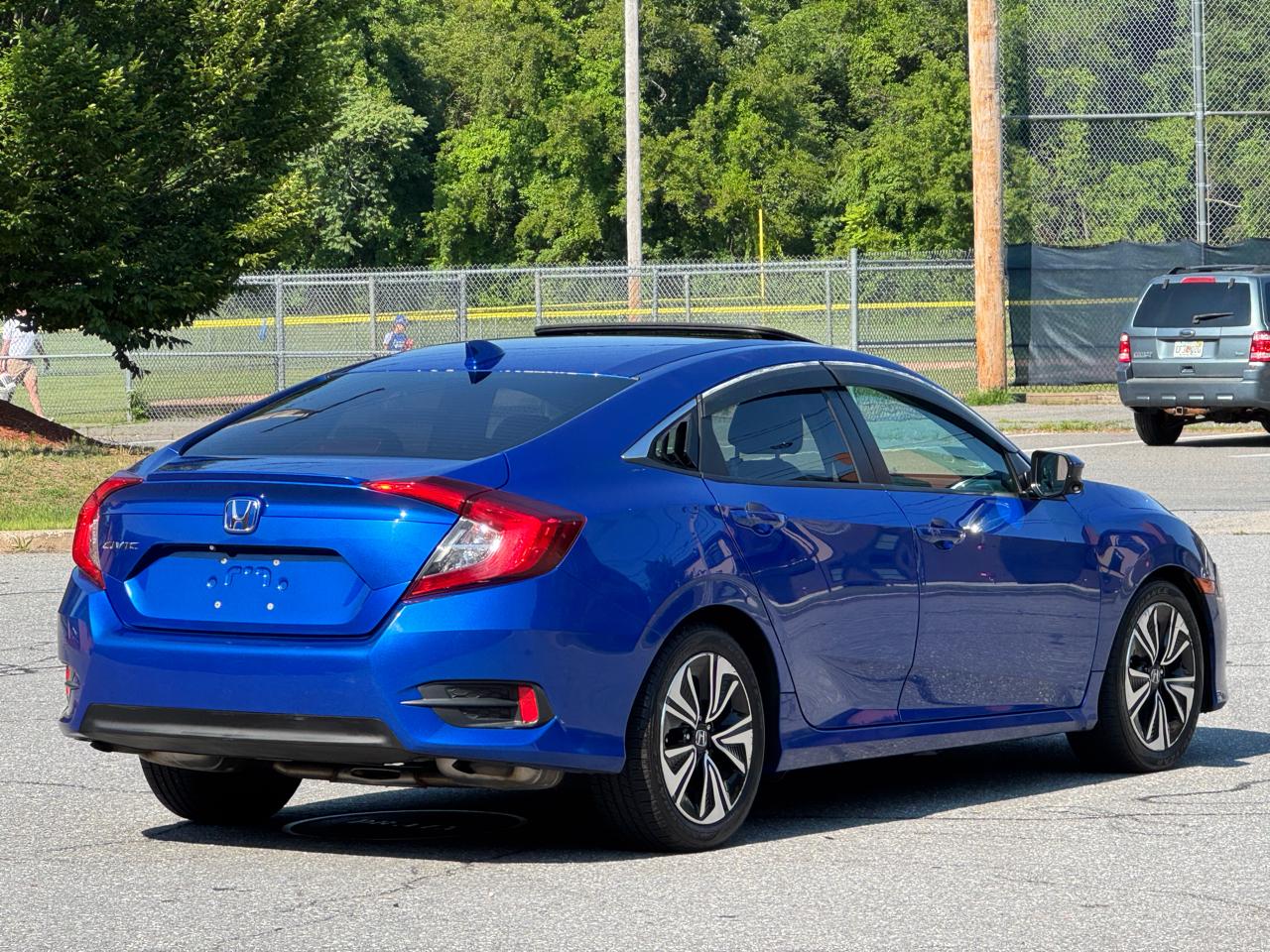Honda Civic Sedan EX-L CVT w/Navigation 2017