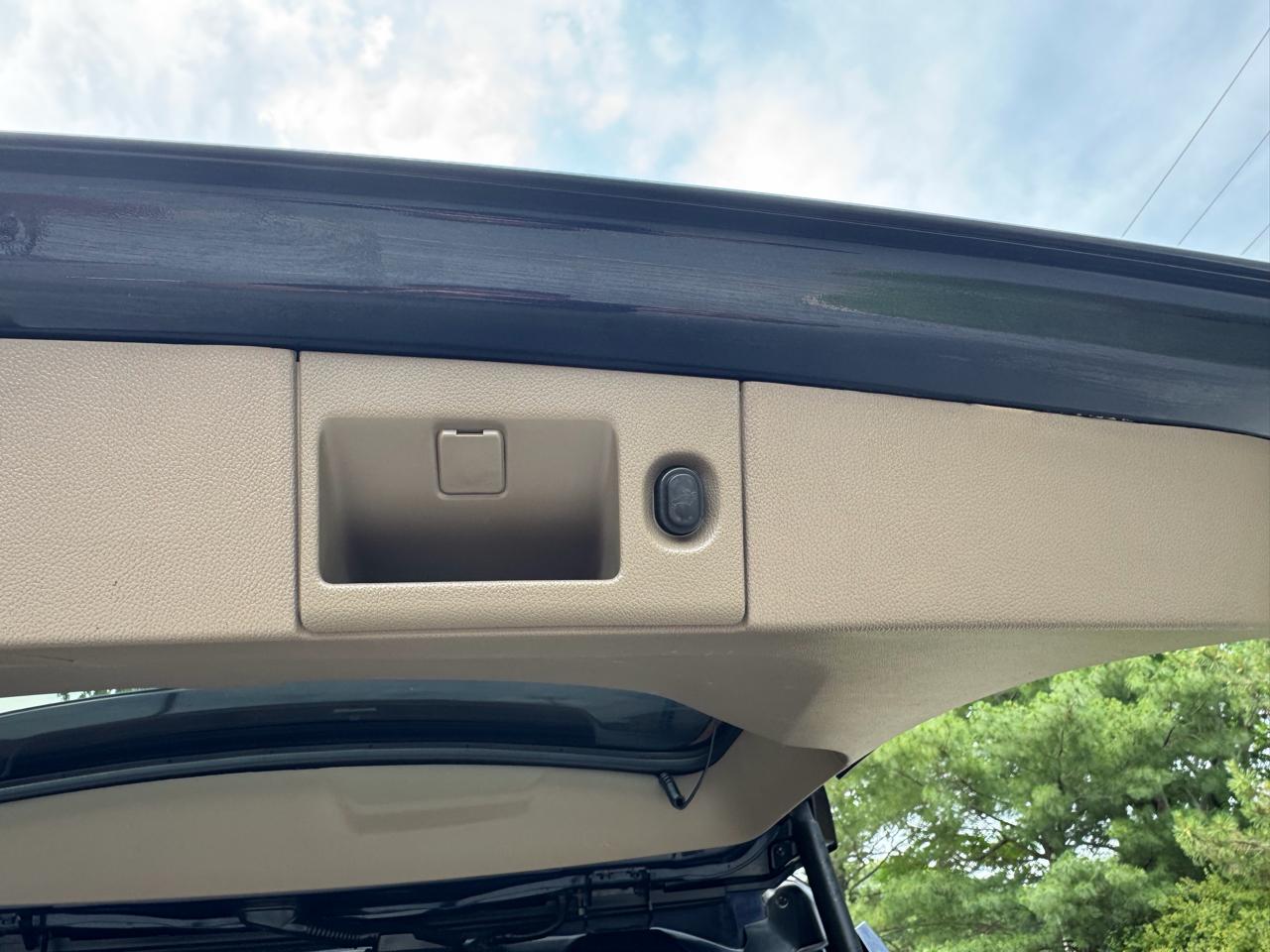 Chevrolet Tahoe  2018
