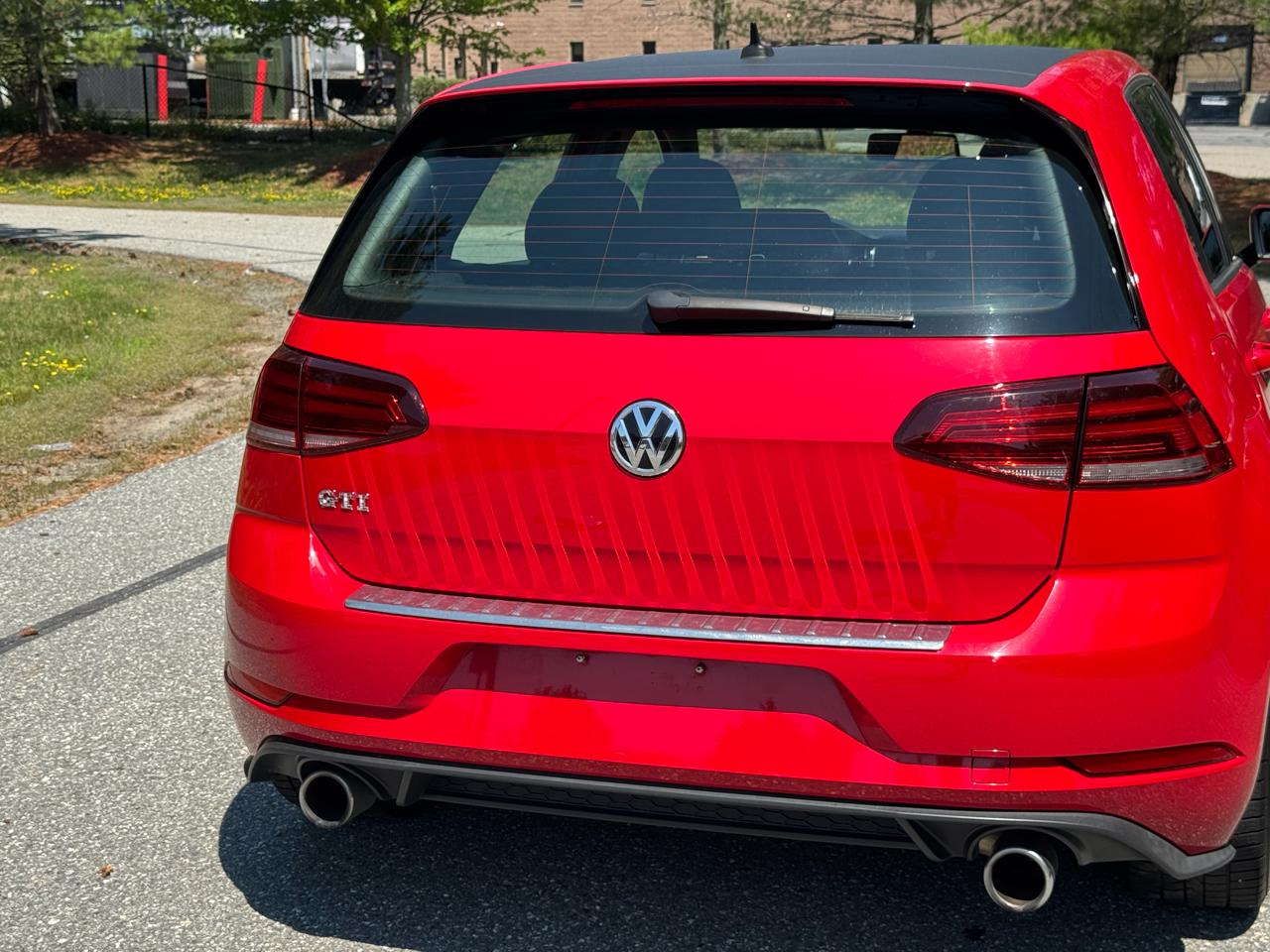 Volkswagen Golf GTI 2.0T S DSG 2019
