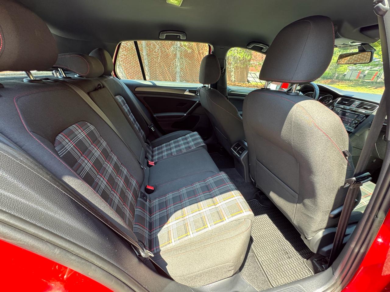 Volkswagen Golf GTI 2.0T S DSG 2019