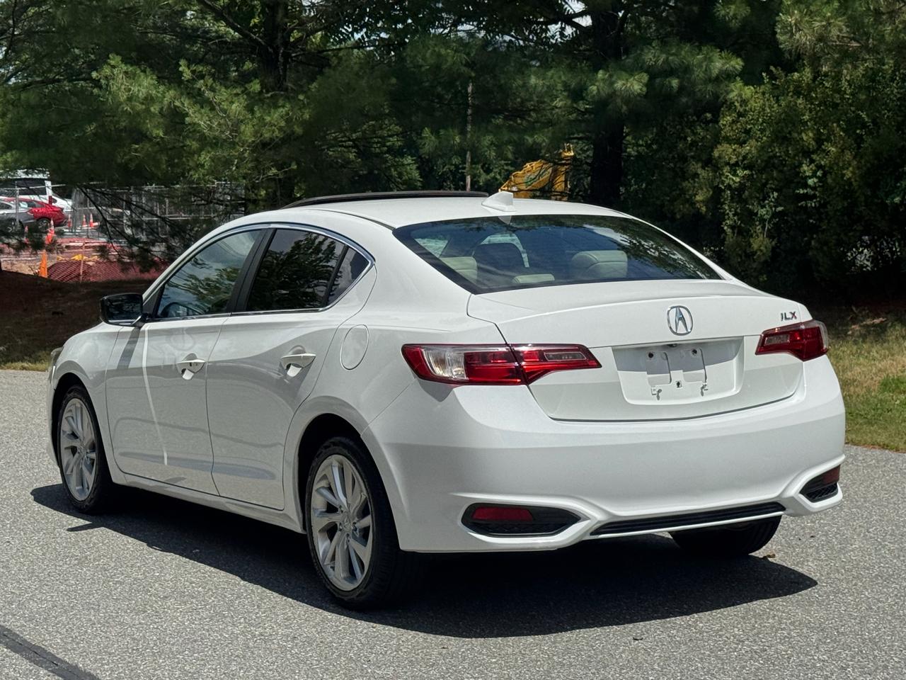 Acura ILX 4dr Sdn w/Premium Pkg 2016