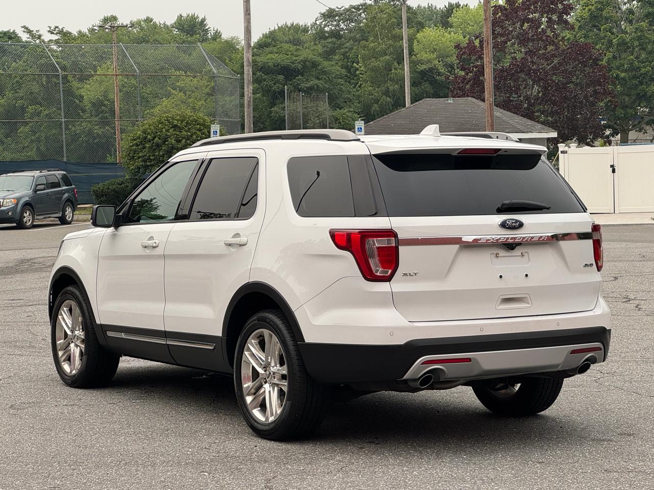 Ford Explorer  2017