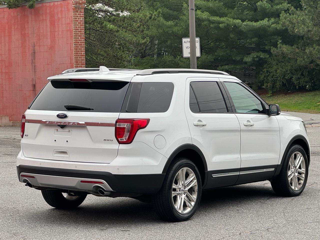 Ford Explorer  2017