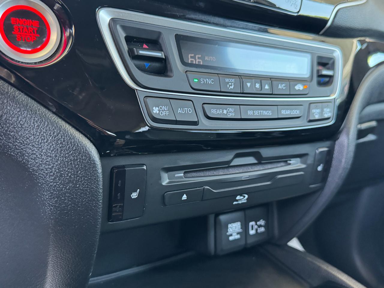Honda Pilot Touring 7-Passenger AWD 2019