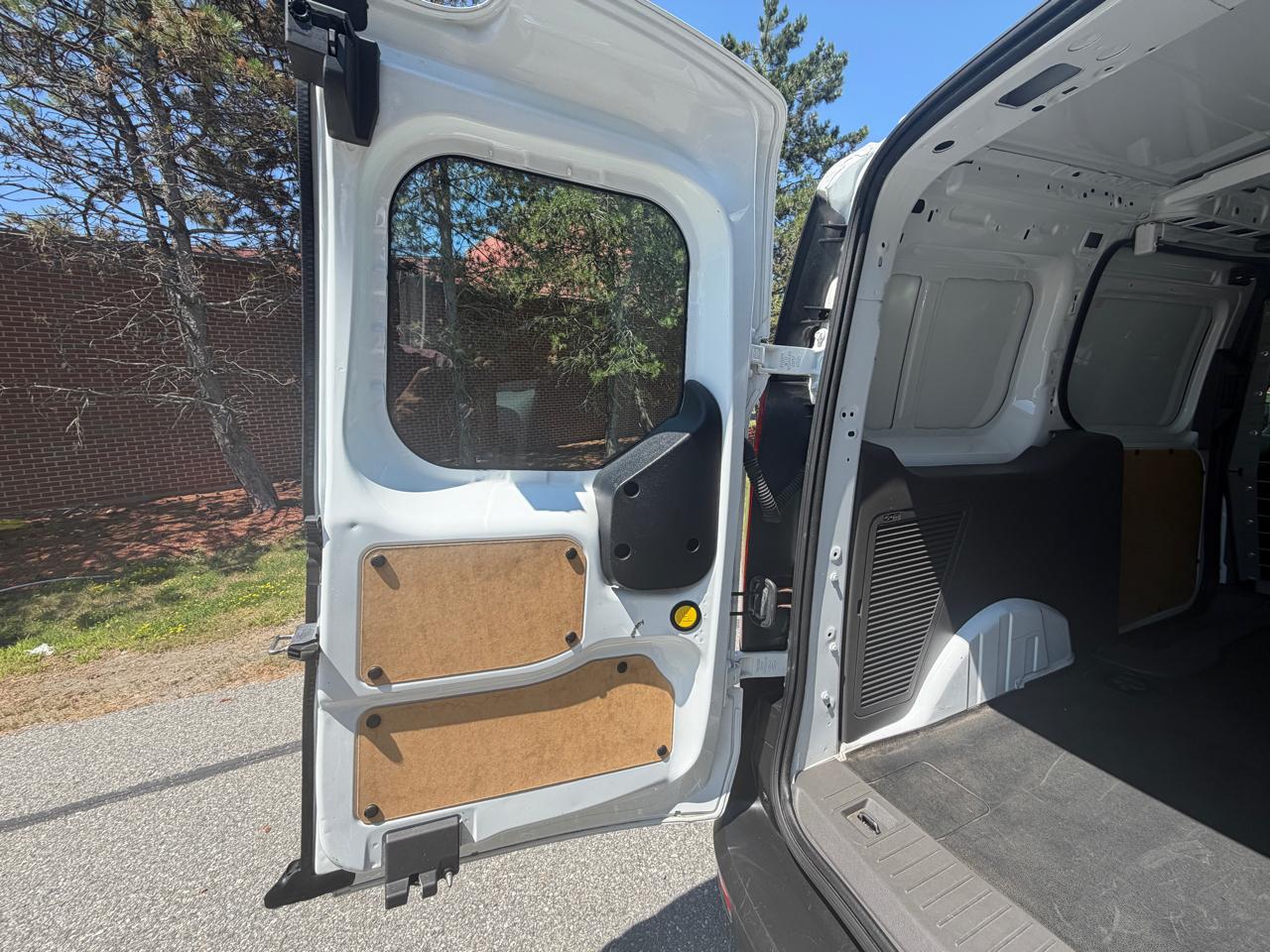 Ford Transit Connect Van XL LWB w/Rear Symmetrical Doors 2020