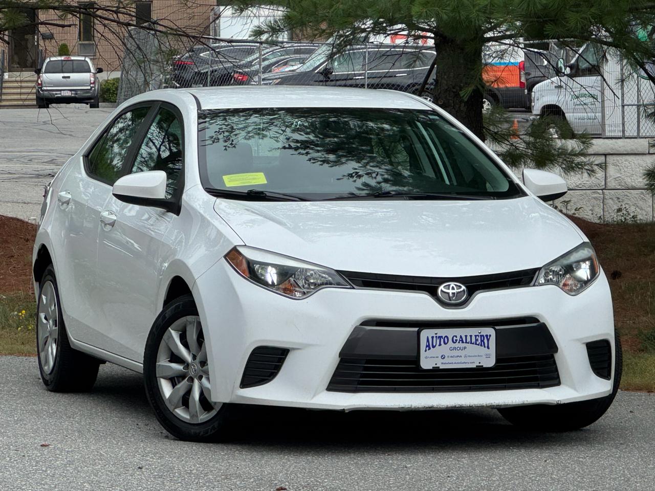 Toyota Corolla 4dr Sdn CVT LE (Natl) 2016