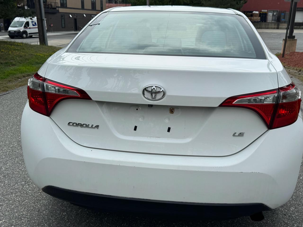 Toyota Corolla 4dr Sdn CVT LE (Natl) 2016