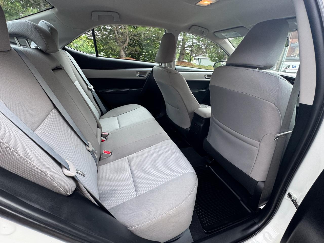 Toyota Corolla 4dr Sdn CVT LE (Natl) 2016