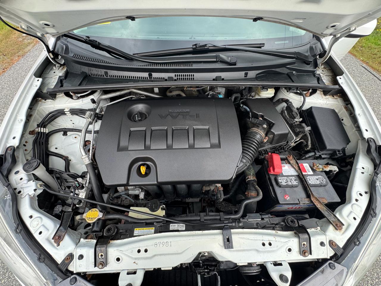 Toyota Corolla 4dr Sdn CVT LE (Natl) 2016