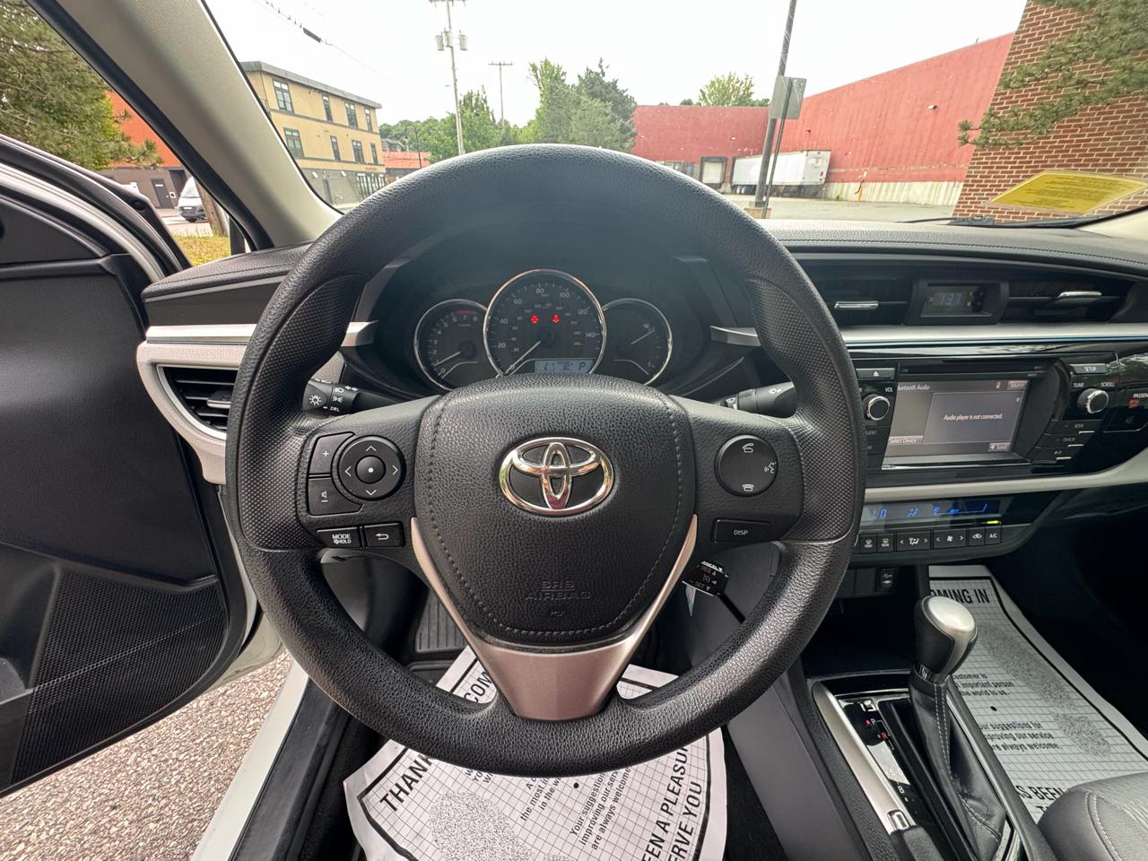 Toyota Corolla 4dr Sdn CVT LE (Natl) 2016