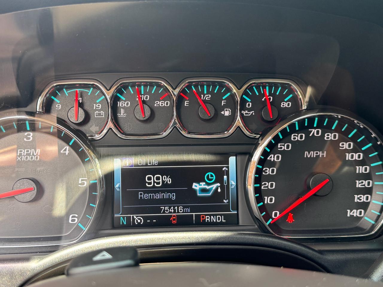 Chevrolet Silverado 1500 4WD Crew Cab 143.5" High Country 2017