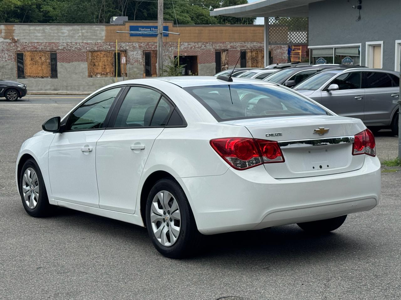 Chevrolet Cruze 4dr Sdn Auto LS 2015