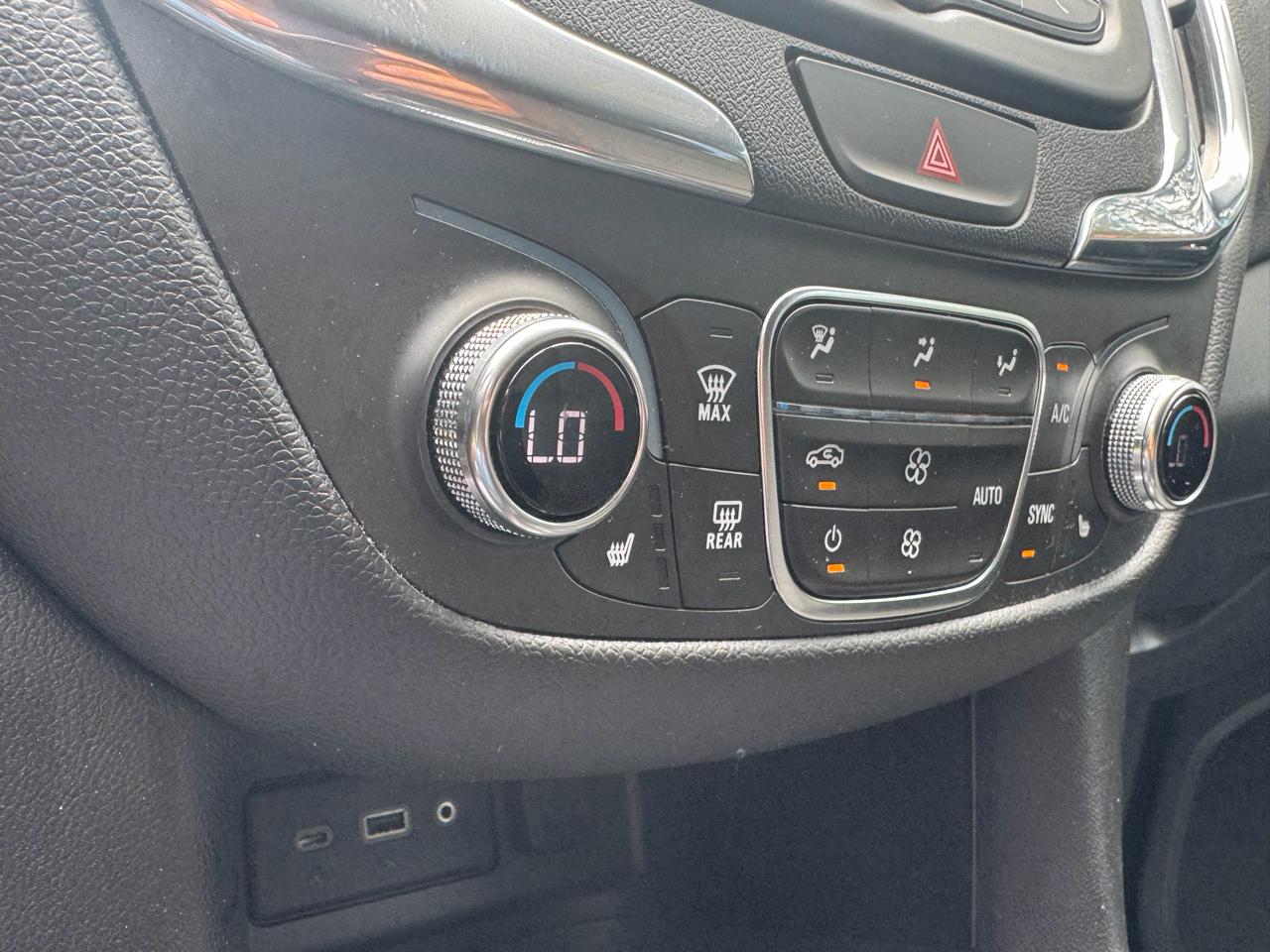 Chevrolet Equinox AWD 4dr LT w/1LT 2019