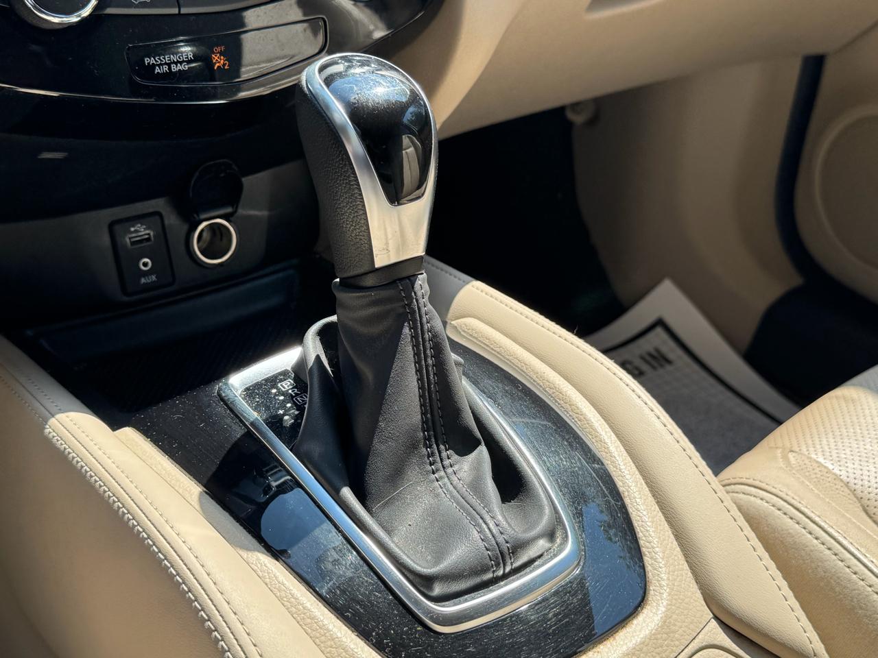Nissan Rogue  2017