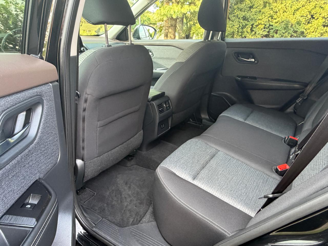 Nissan Rogue AWD SV 2021