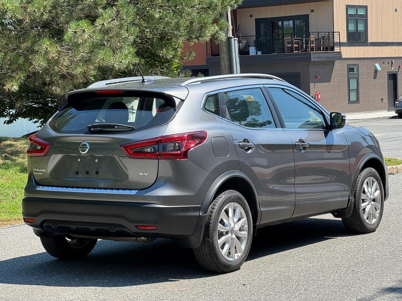 Nissan Rogue Sport FWD SV 2022