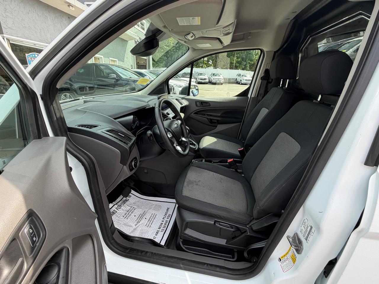 Ford Transit Connect Van XL LWB w/Rear Symmetrical Doors 2022