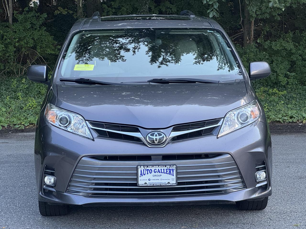 Toyota Sienna  2018