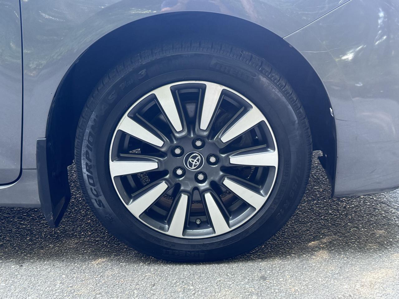 Toyota Sienna  2018