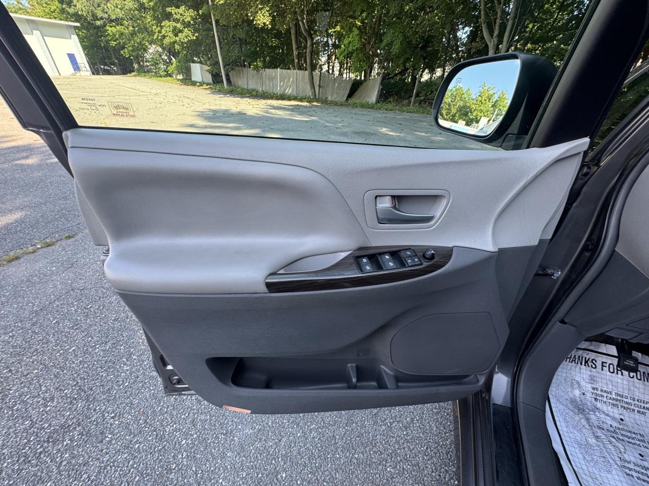 Toyota Sienna  2018