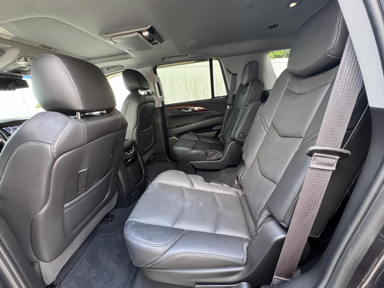 Cadillac Escalade  2015