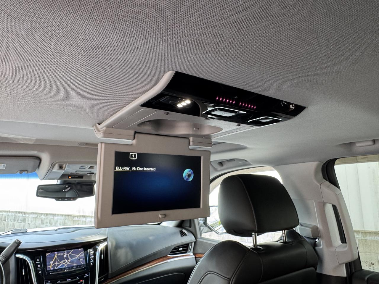 Cadillac Escalade  2015
