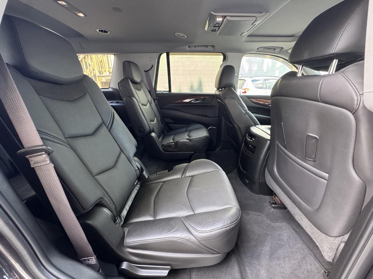Cadillac Escalade  2015