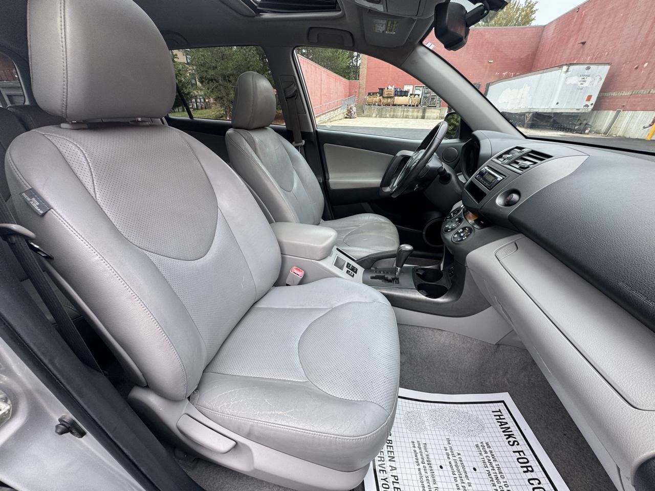 Toyota RAV4 4WD 4dr I4 Limited (Natl) 2012