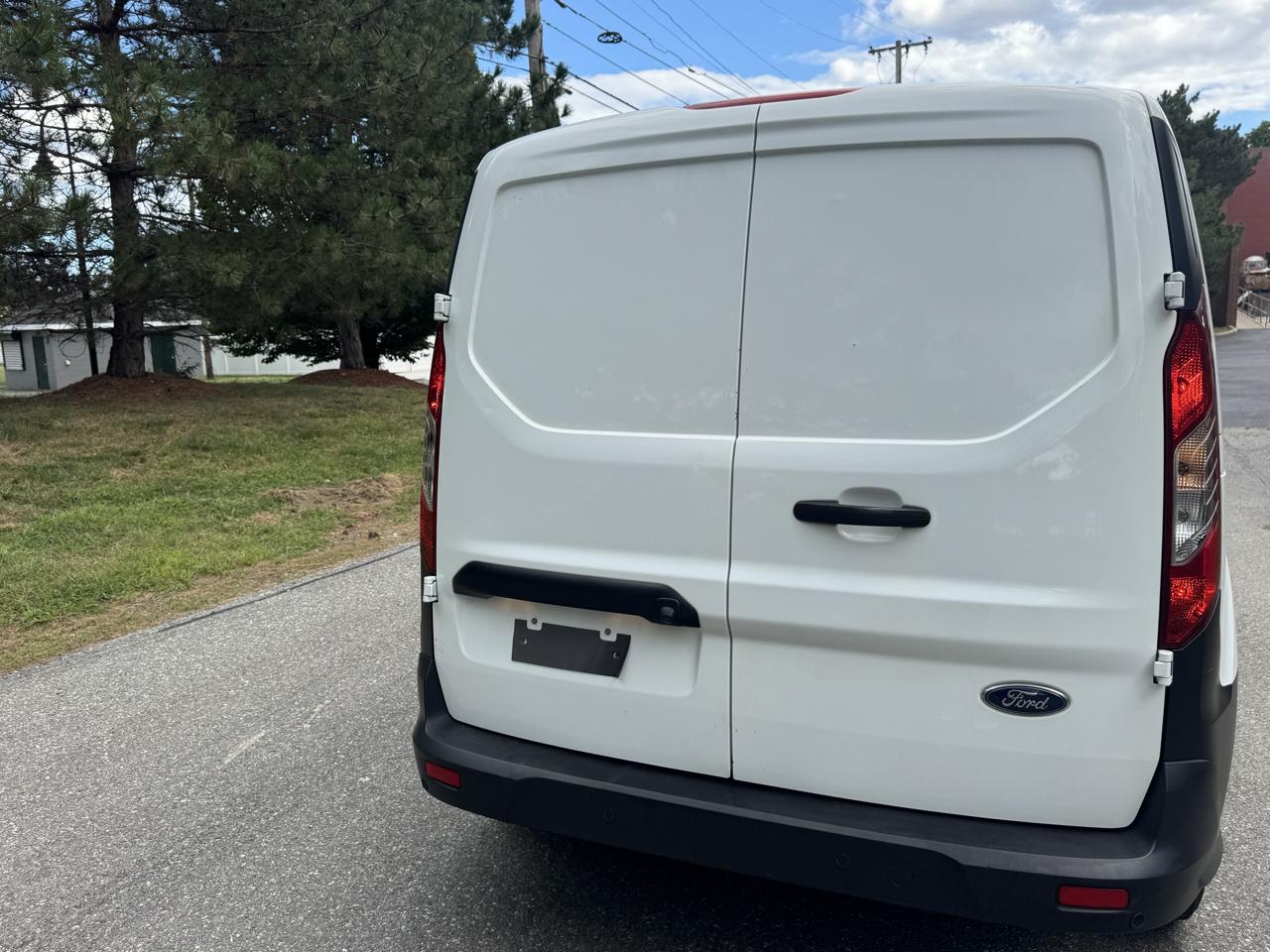 Ford Transit Connect Van XL LWB w/Rear Symmetrical Doors 2022