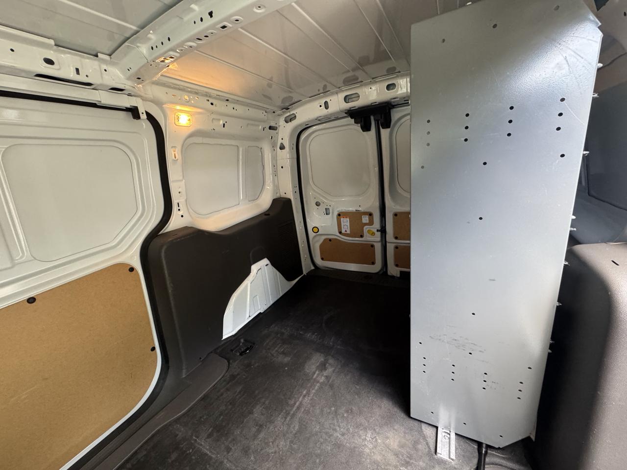 Ford Transit Connect Van XL LWB w/Rear Symmetrical Doors 2022