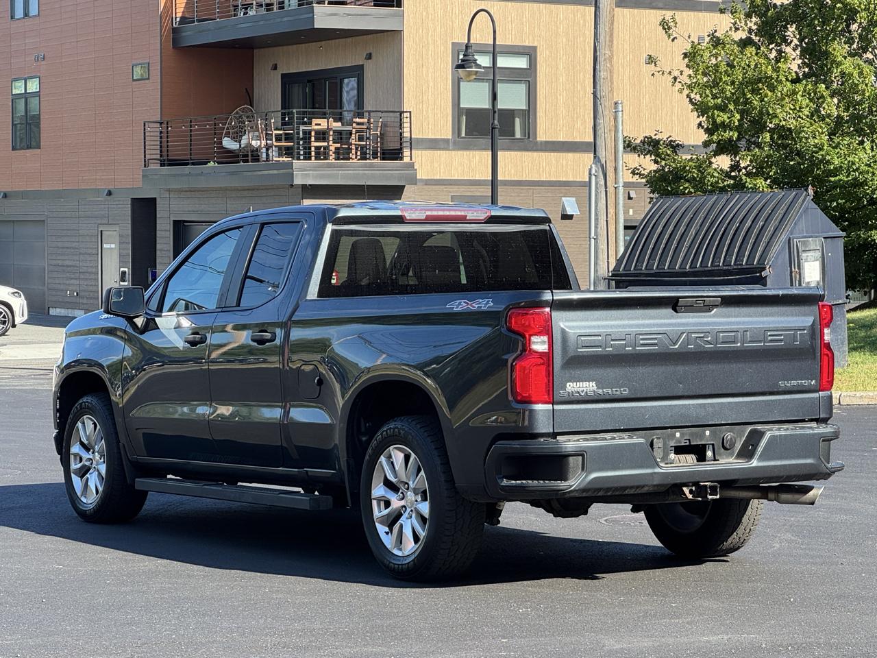 Chevrolet Silverado 1500 4WD Double Cab 147" Custom 2020