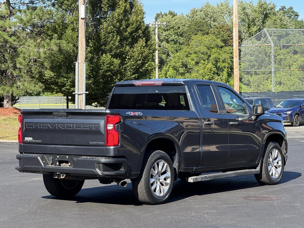 Chevrolet Silverado 1500 4WD Double Cab 147" Custom 2020