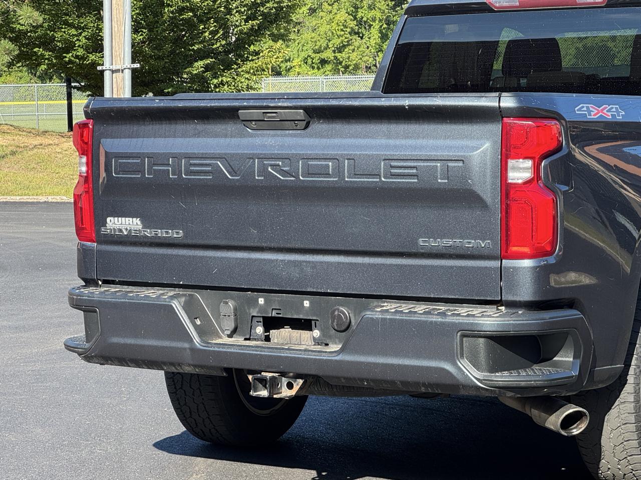 Chevrolet Silverado 1500 4WD Double Cab 147" Custom 2020
