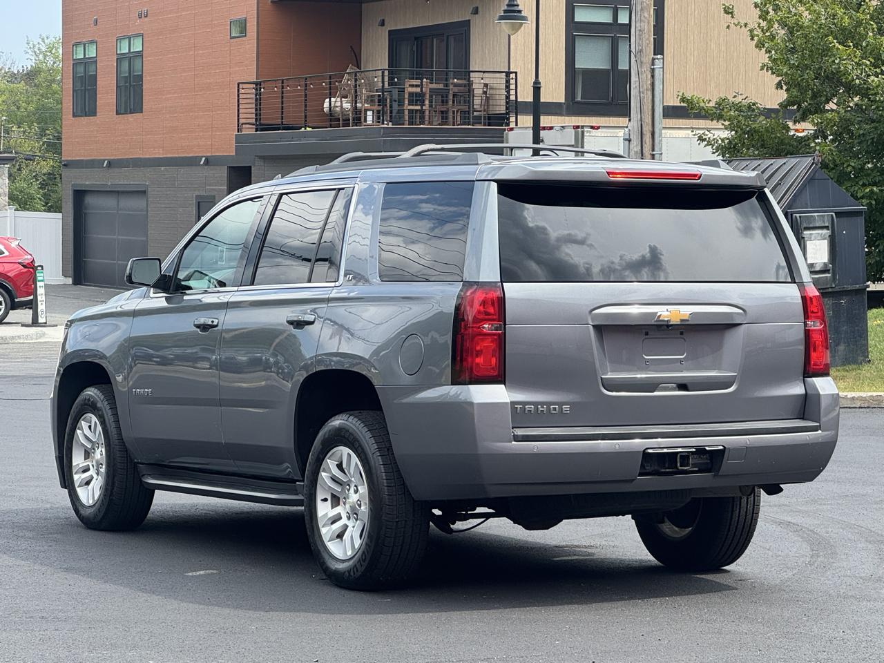 Chevrolet Tahoe  2018