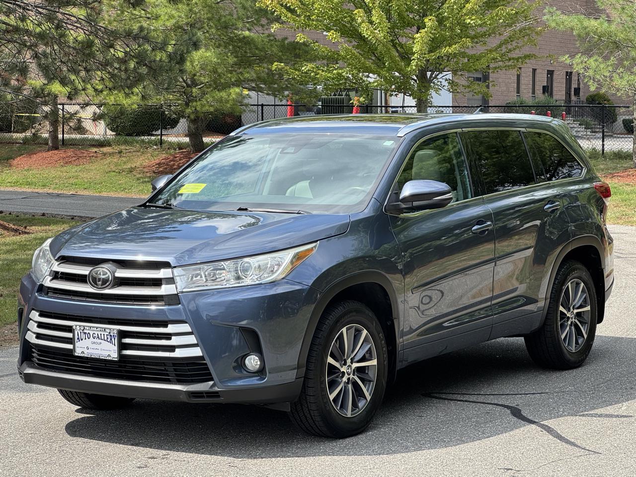 Toyota Highlander XLE V6 AWD (Natl) 2018