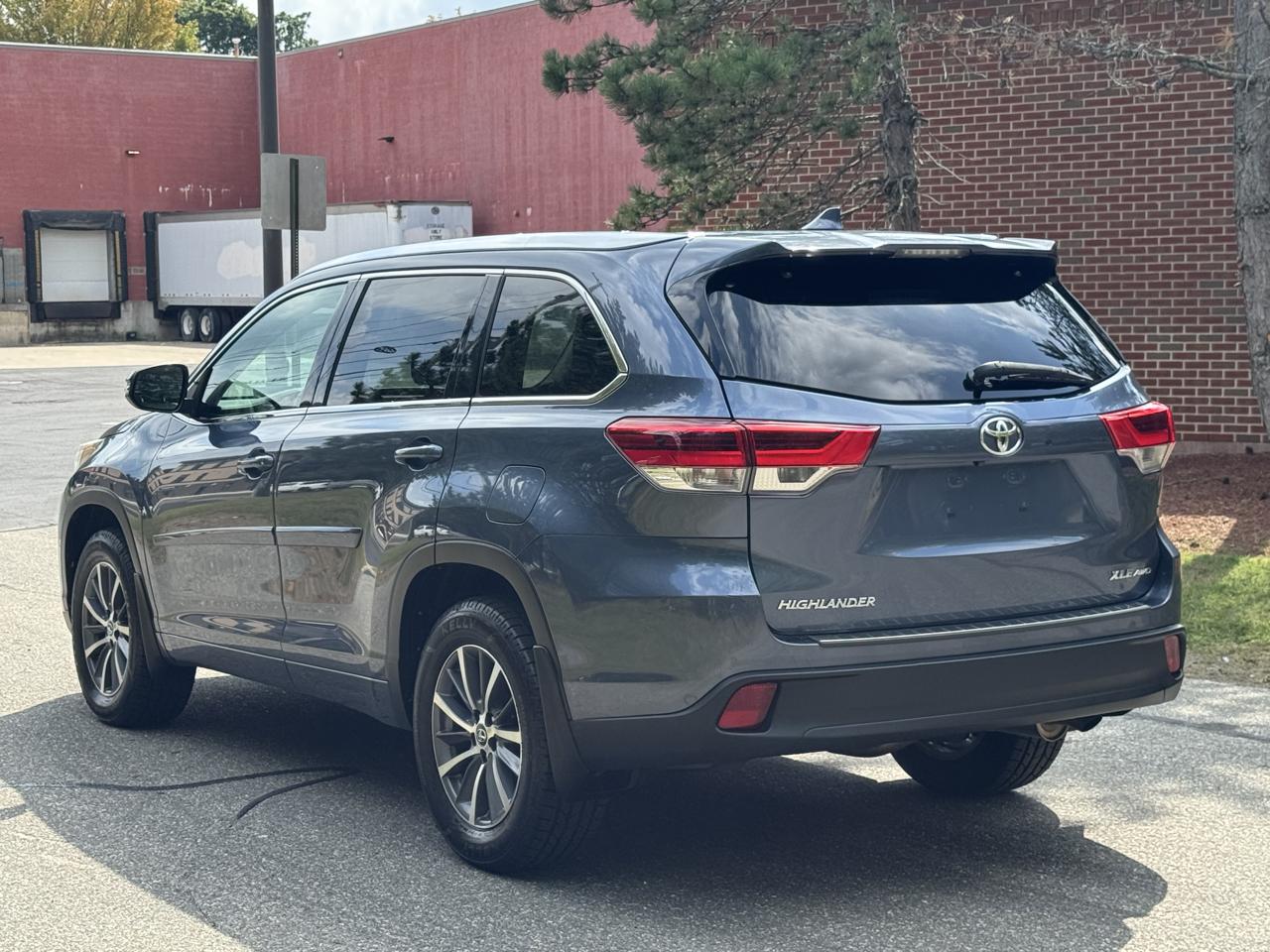Toyota Highlander XLE V6 AWD (Natl) 2018
